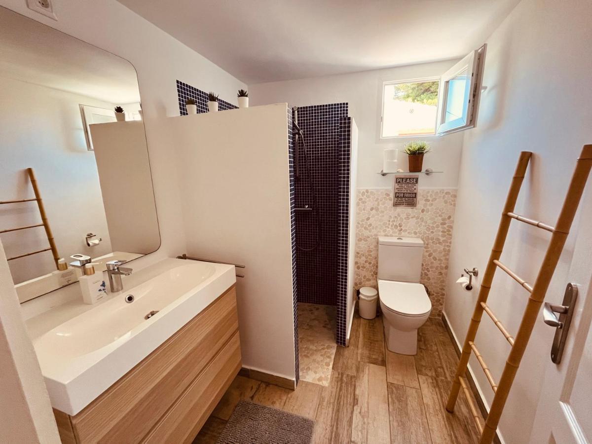 Magic Dream Seaview With 2 Pools, Bbq, Airco, Wifi