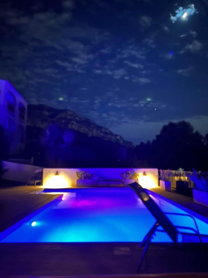 Villa Magic Dream Seaview With 2 Pools, Bbq, Airco, Wifi