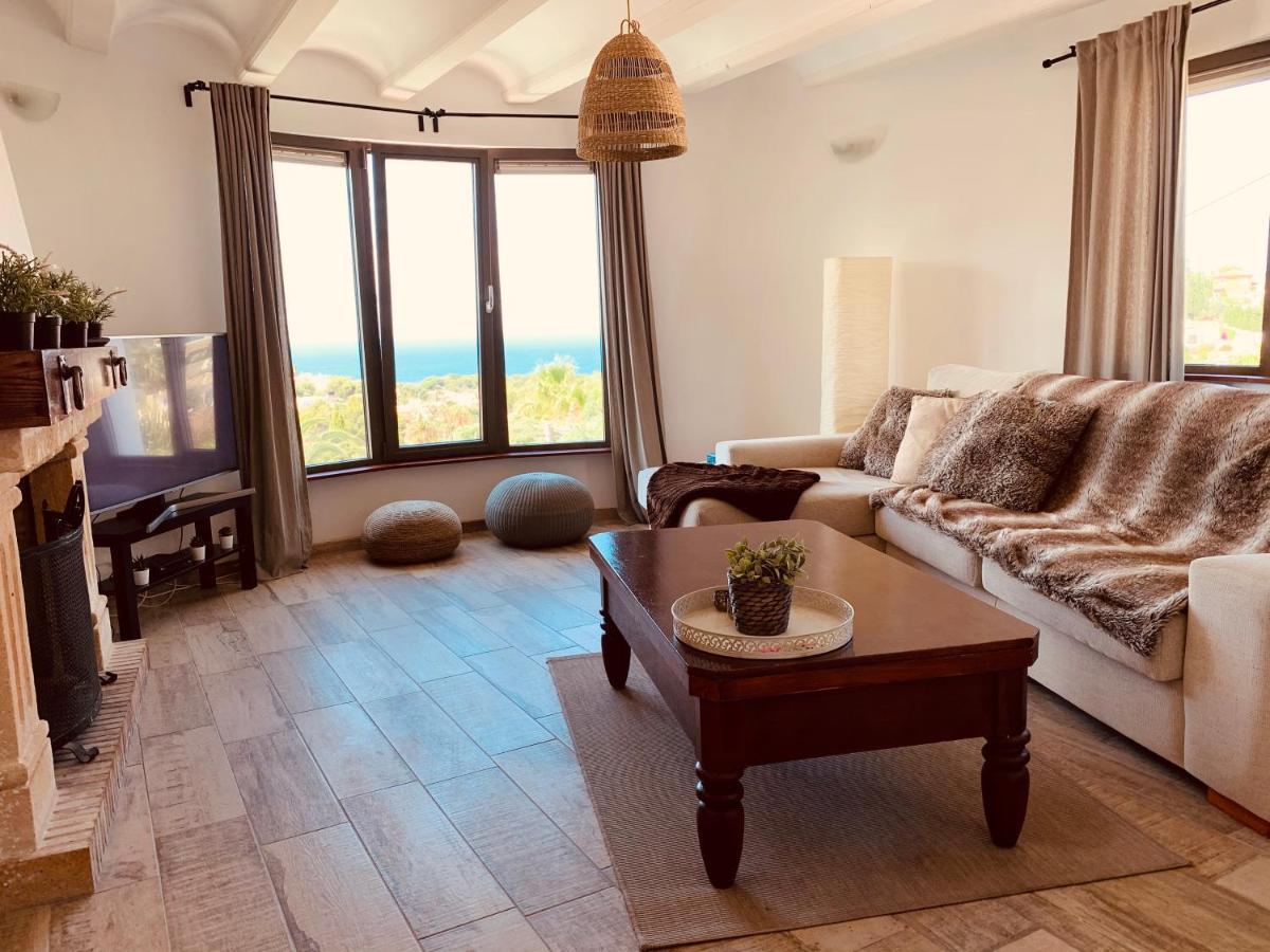 Magic Dream Seaview With 2 Pools, Bbq, Airco, Wifi Villa